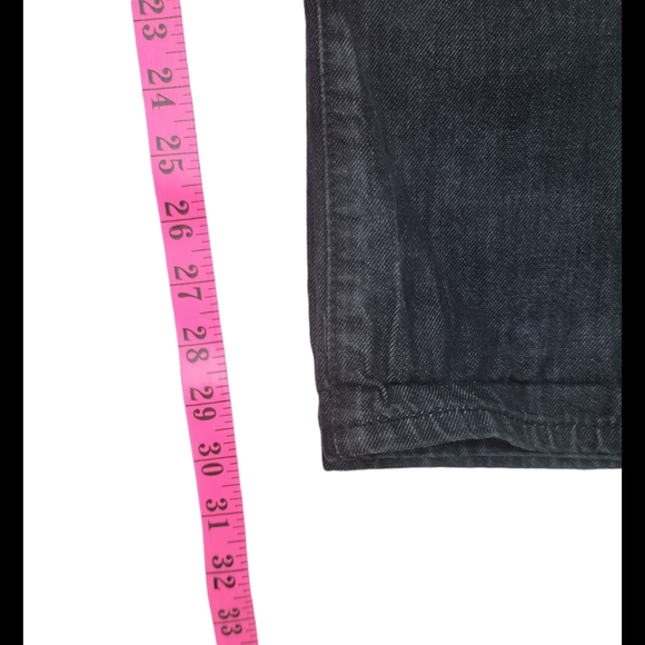 (M) Guess Dark Wash Jeans (Men) - Picture 8 of 11